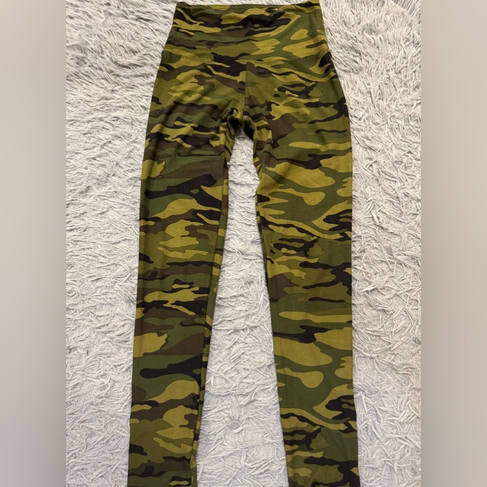 High Waisted Camouflage Leggings
